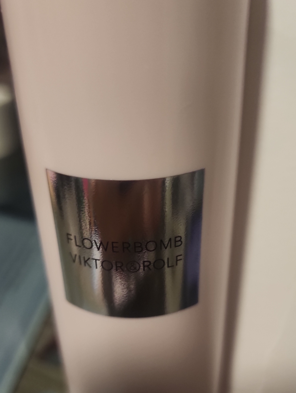 Viktor & Rolf Flowerbomb Pale Pink Bottle with Metallic Label